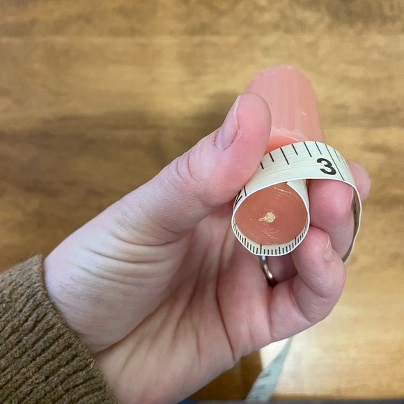 Vintage Ribbed Pink Candles Floral Scented 5.5" with Glass Bobeche Drip Catchers - Picture 7 of 8